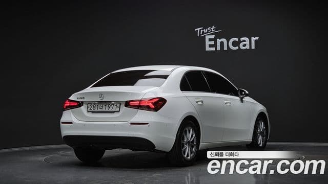 Mercedes-Benz A-Class W177 2