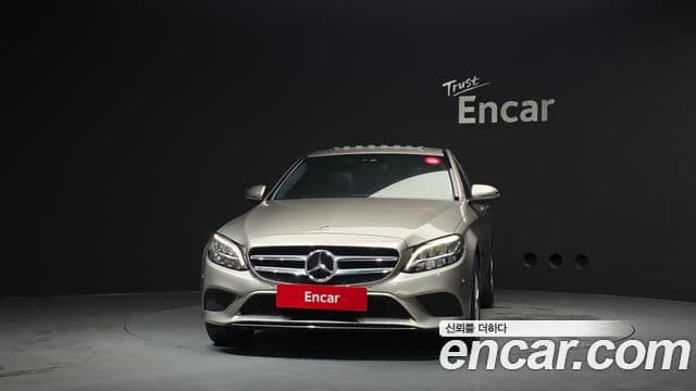 Mercedes-Benz C-Class W205 3
