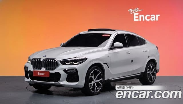 BMW X6 (G06)