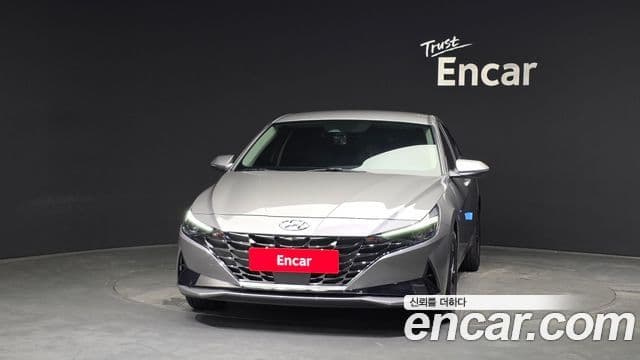 Hyundai Avante Hybrid (CN7) 2