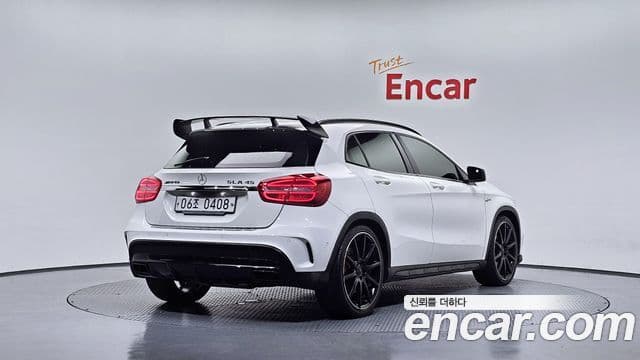 Mercedes-Benz GLA-Class X156 2