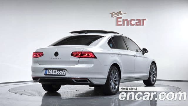 Volkswagen Passat GT (B8) 2
