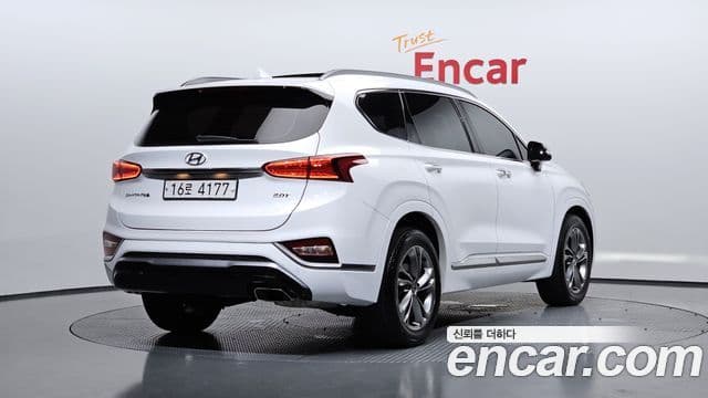 Hyundai Santa Fe TM 2