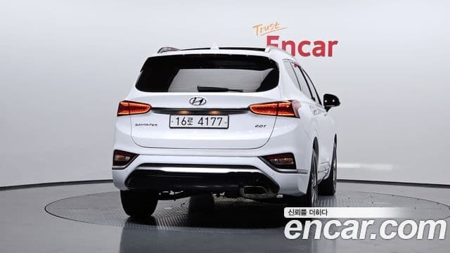 Hyundai Santa Fe TM 4