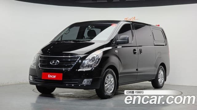 Hyundai Grand Starex 1