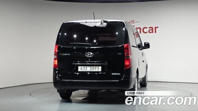 Hyundai The New Grand Starex 4