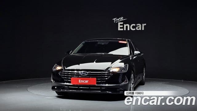 Hyundai Sonata (DN8) 3