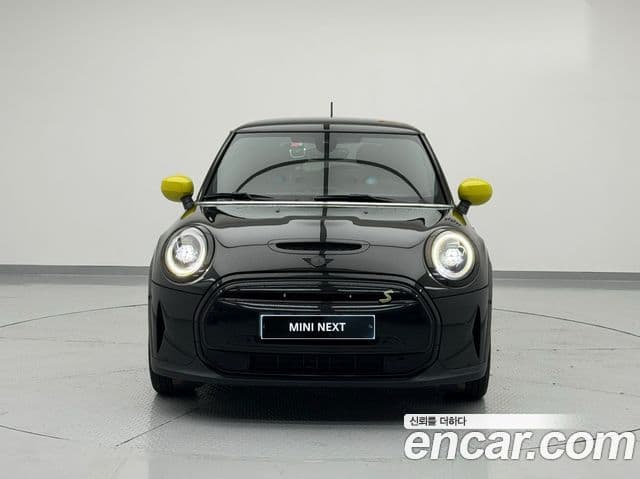 MINI Cooper Electric 2