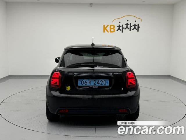 MINI Cooper Electric 4