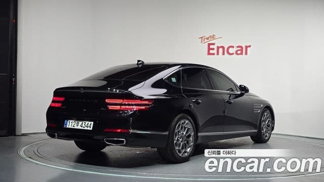 Genesis G80 (RG3) 2