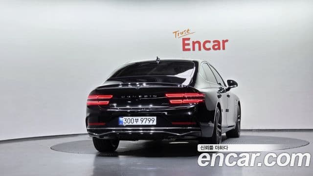 Genesis G80 (RG3) 3