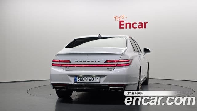 Genesis G90 3