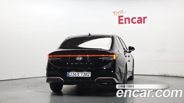 Hyundai Sonata The Edge (DN8) 3