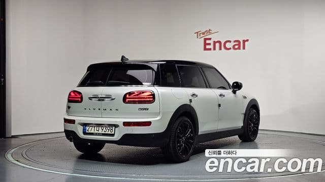 MINI Cooper Clubman 2