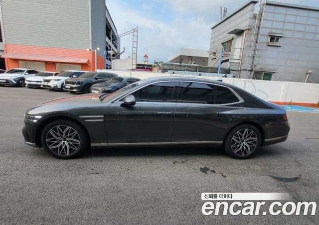 Genesis G90 (RS4) 2