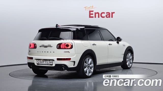 MINI Cooper S Clubman 2