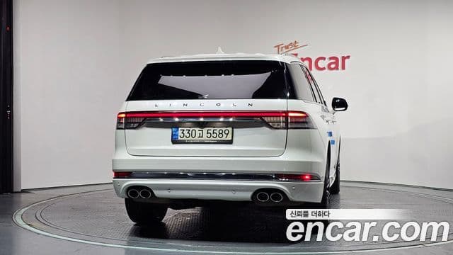 Lincoln Aviator 2nd Gen 4