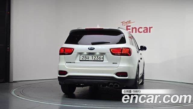 Kia The New Sorento 4
