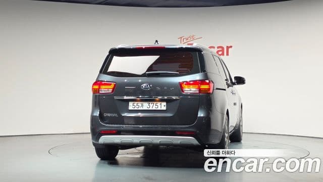 Kia All New Carnival 3