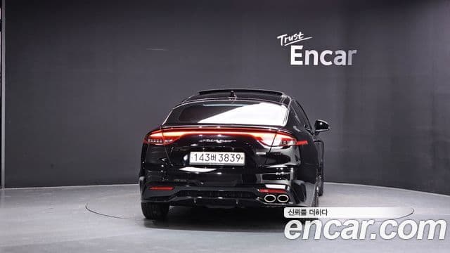 Kia Stinger 4