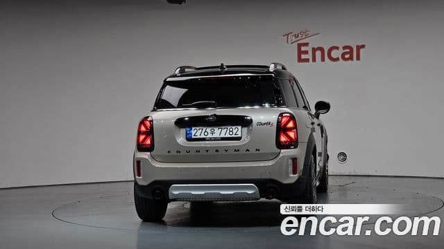 MINI Cooper S Countryman 4