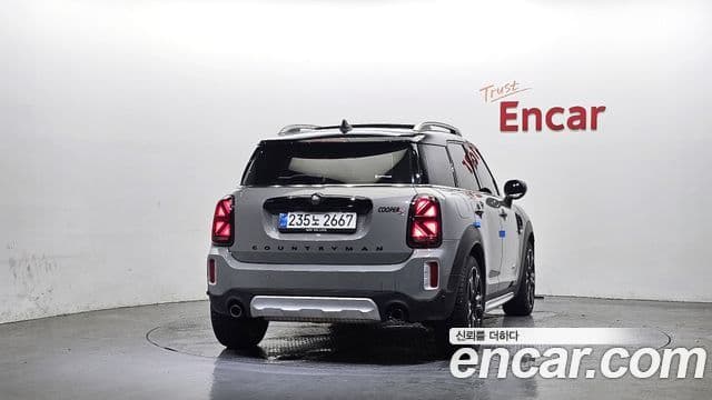 MINI Cooper S Countryman 4