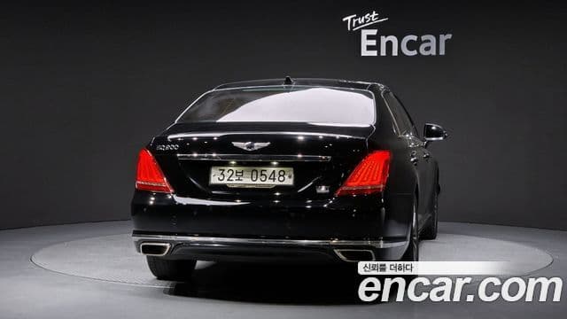 Genesis EQ900 4