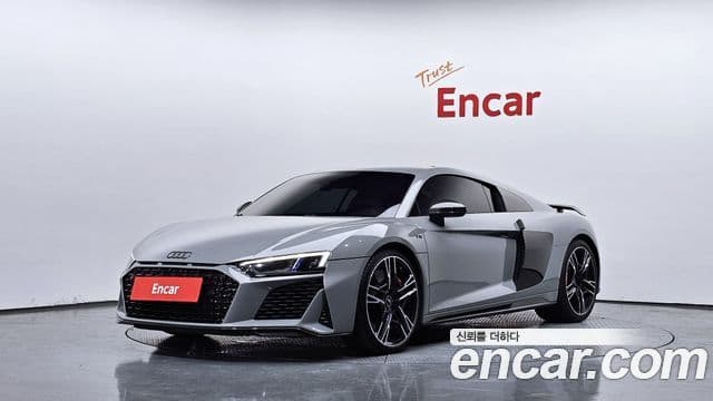 Audi R8 (4S)