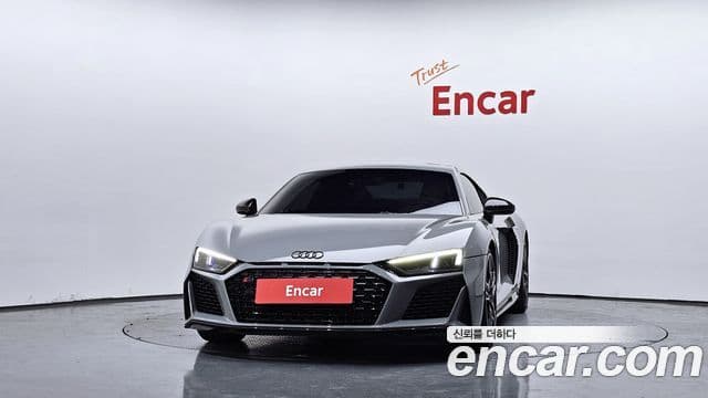 Audi R8 (4S) 3