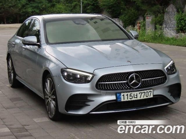 Mercedes-Benz E-Class W213 3