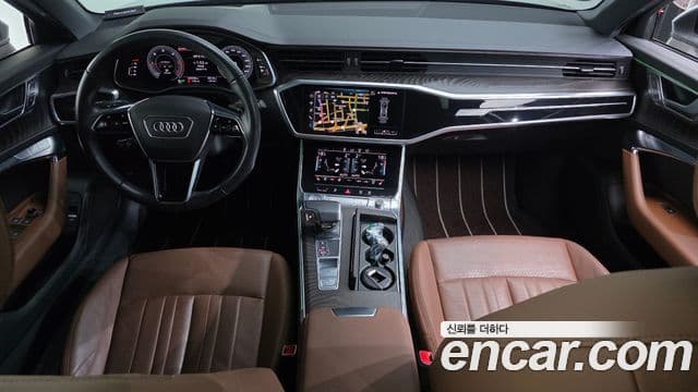 Audi A6 (C8) 4