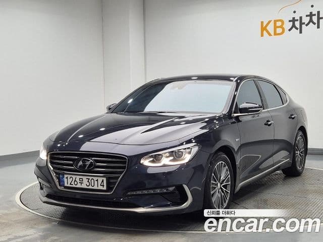 Hyundai Grandeur IG Hybrid — 1