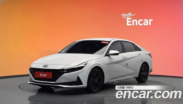 Hyundai Avante Hybrid (CN7) — 1
