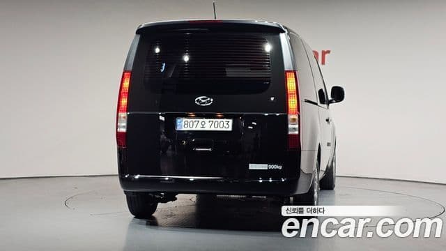 Hyundai Staria 3