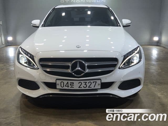 Mercedes-Benz C-Class W205