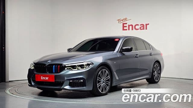 BMW 5 Series (G30)