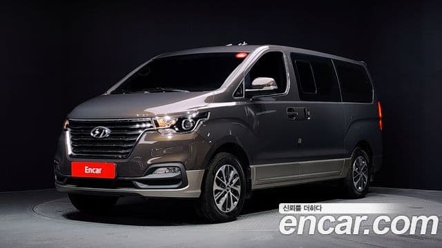 Hyundai The New Grand Starex — 1