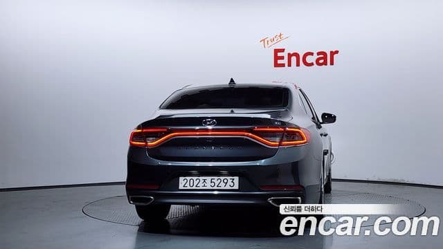 Hyundai Grandeur IG 3