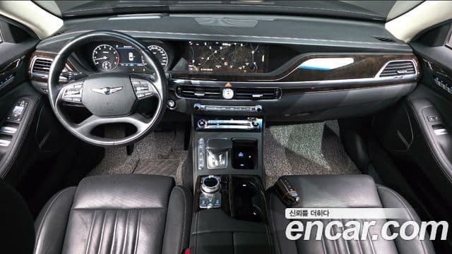 Genesis G90 4