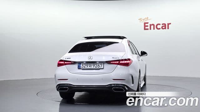 Mercedes-Benz C-Class W206 3