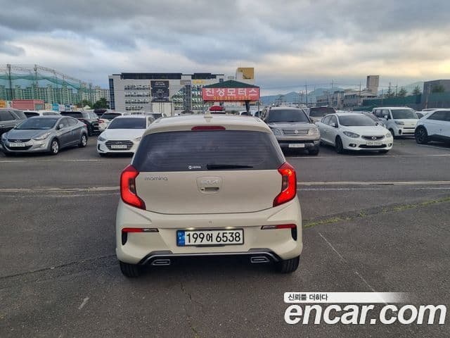 Kia Morning Urban (JA) 4