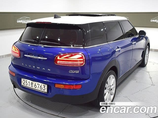 MINI Cooper Clubman 2