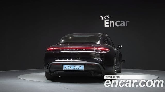 Porsche 타이칸 3
