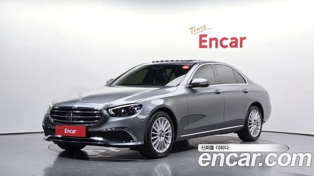 Mercedes-Benz E-Class W213 1