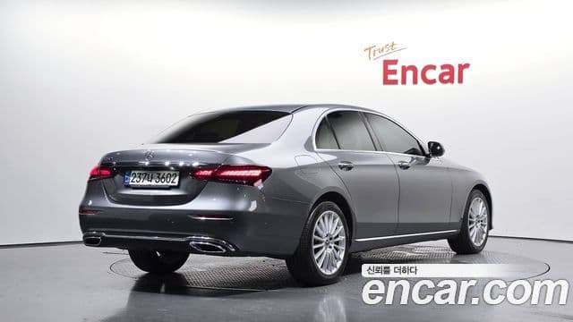 Mercedes-Benz E-Class W213 2