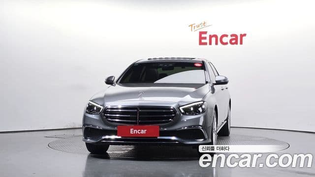 Mercedes-Benz E-Class W213 3