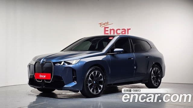 BMW iX 1