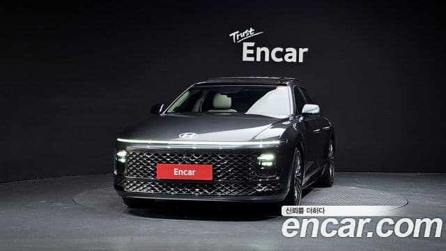 Hyundai Grandeur Hybrid (GN7) 3