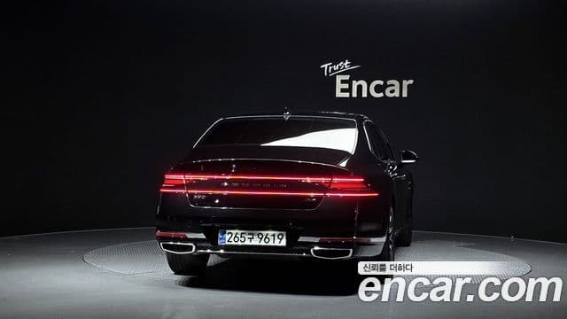 Genesis G90 (RS4) 3