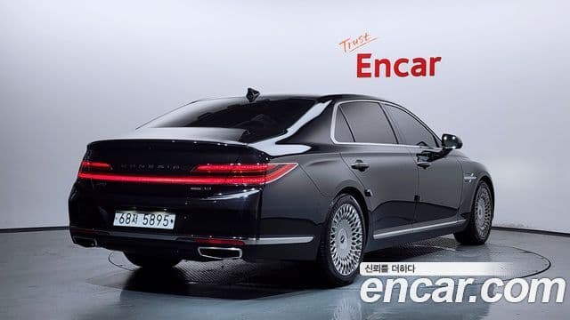 Genesis G90 2
